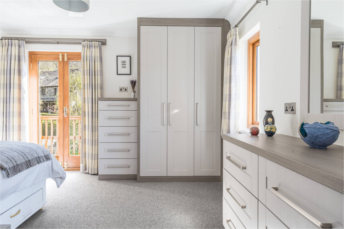 Fitted Bedroom by Mike Hughes